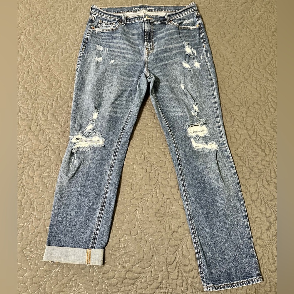 Old Navy Light Blue Distressed Boyfriend Jeans
